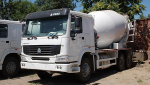 Low Noise Safe Easy To Operate Used Concrete Mixer Truck（12CBM）